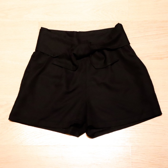 Belted High Waist Soft Linen Shorts - Black, XS - Picture 5 of 5